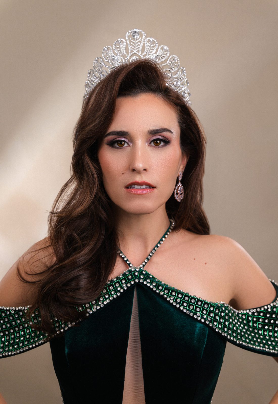 Portrait Paris Studio Miss Pageant Photographe